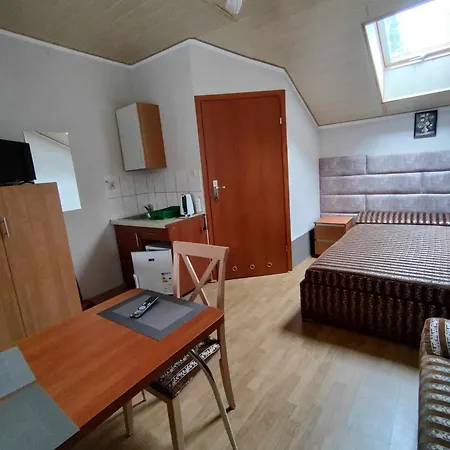 Na Cichej - Losiowka Rum i privatbostad Sztutowo