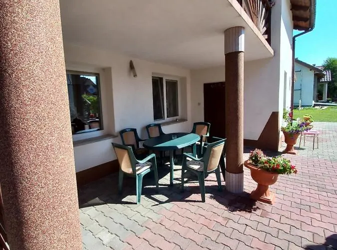 Na Cichej - Losiowka Rum i privatbostad