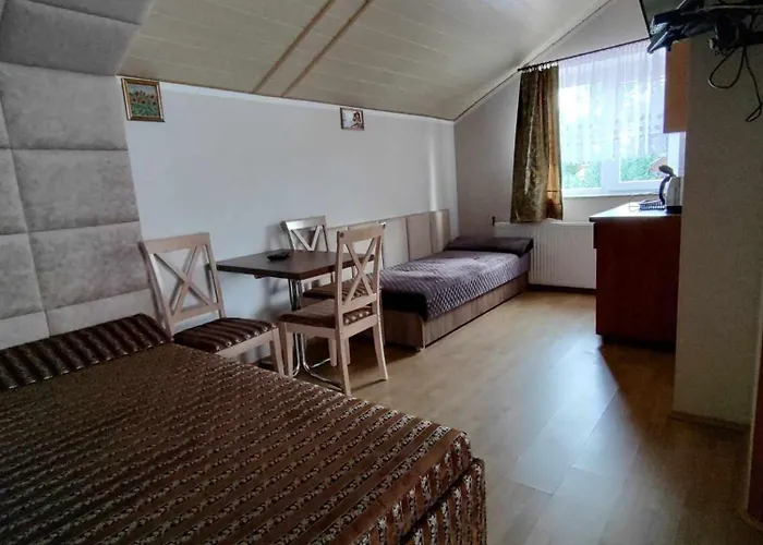 Na Cichej - Losiowka Rum i privatbostad